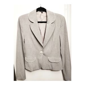 Le Chateu Short Suit Blazer Jacket